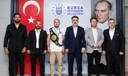 Başkan Vekili Biba dünya şampiyonu güreşçiyi ağırladı