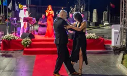 Bornova'da muhteşem 'Zafer' resepsiyonu
