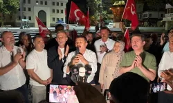 İYİ Partili Türkoğlu Bursa'da coşkuyla karşılandı