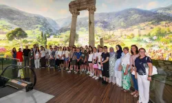 Kardeş şehirlerin gençleri Bursa Osmangazi'de buluştu