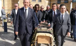 KKTC 5. Cumhurbaşkanı Ersin Tatar, yeğenini Londra'da son yolculuğuna uğurladı