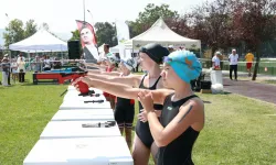 Triathle yarışları Bursa Osmangazi'de nefes kesti