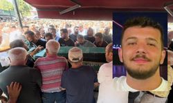EN SEVDİĞİ CEKETİ TAPUTUNUN ÜZERİNE KONULDU