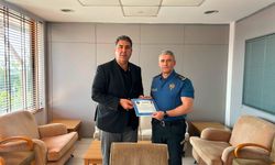 MÜDÜRE VEDA ZİYARETİ
