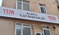 YENİ PARTİ, TABELASINI ASTI