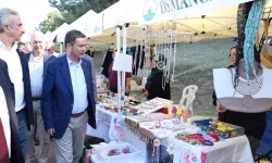 Bursa Osmangazi'de üreten kadınlar ürünlerini sergiledi
