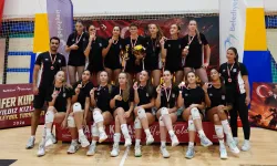 İstanbul Beylikdüzü'nde kupalar sahiplerini buldu