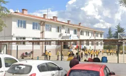 İzmir'de Şehit Polis Gökhan Kirazlı Ortaokulu'nun adı değiştirildi mi?
