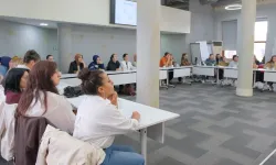 İzmit Belediyesi kitap okuma kültürünü güçlendiren atölyede