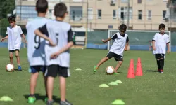 Muratpaşa'nın spor okullarında sonbahar kayıtları sürüyor