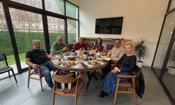 MİDWAY CAFE'DE TOPLANDILAR