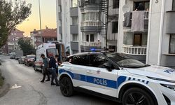 KÖTÜ KOKU GELEN DAİREDE CESET BULUNDU
