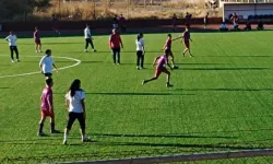 Ağrı'da Amatör Spor Haftası'nda anlamlı dostluk maçı