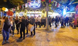 Cumhuriyet'in 103. yılında mübadil davulu çalındı