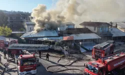 Düzce Bahçeşehir'de çatı yangınına anında müdahale