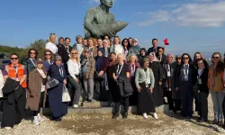 Gençler Cumhuriyet'in izinde yürüdü, kadınlar Çanakkale'yi keşfetti
