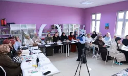Kocaeli'de Gebze Okur Projesi'nde veli ve öğretmen buluşma