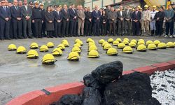 PATLAMADA HAYATINI KAYBEDEN 43 MADENCİ ANILDI
