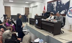 BELEDİYEYE BAŞVURDU, 2025 MODEL BİNEK ARACI HİBE ETTİ