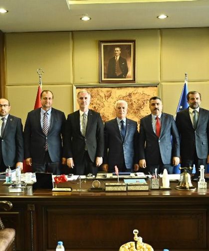 Bursa'da AK Partili belediye başkanlarından Başkan Bozbey'e toplu ziyaret