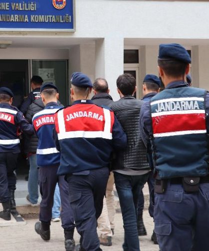 Edirne'de 7 terörist yakalandı!