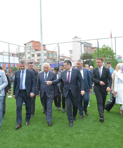 Faroz Futbol Sahası düzenlenerek yeniden hizmete açıldı