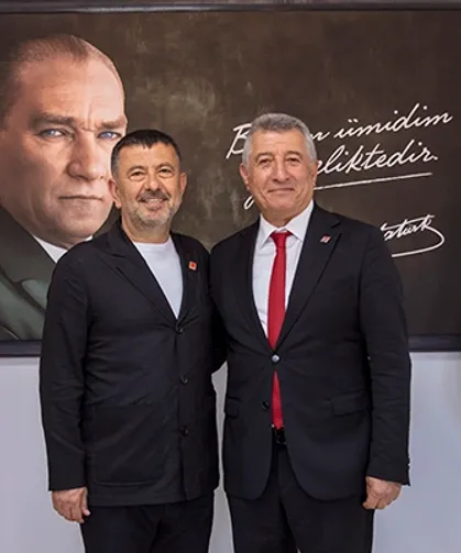 CHP'li Ağbaba’dan Güzelbahçe'ye övgü