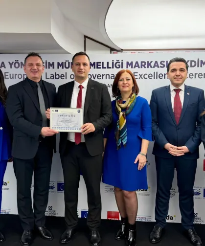 Bornova'ya Avrupa'dan demokrasi ve yönetişim tescili