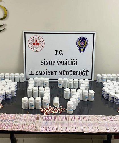 Sinop'ta uyuşturucu operasyonunda gözaltına alınan 3 zanlıdan 2'si tutuklandı