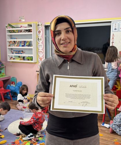 Artvin'de anaokulu öğrencilerinden Gazze'ye bağış