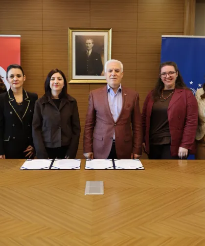 Bursa Büyükşehir'den kadınlara hak bilinci desteği