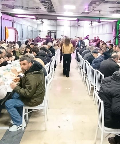 Gerze'de esnaf iftar programında buluştu
