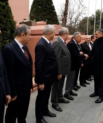 İçişleri Bakanı Çiftçi, Samsun'da ziyaretlerde bulundu
