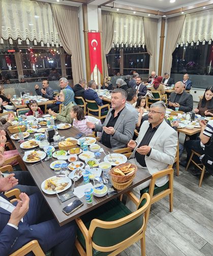 Suluova Kaymakamlığı gazi ve şehit aileleri onuruna iftar verdi
