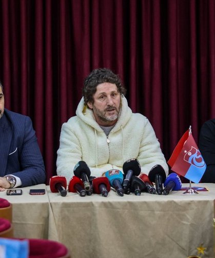 Trabzonspor Kulübü Asbaşkanı Kafkas ve teknik direktör Tekke, basın mensuplarıyla bir araya geldi
