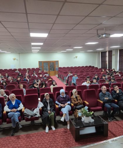 Bayat'ta öğrencilere vergi bilinci anlatıldı