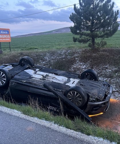 Çorum'da peş peşe meydana gelen iki trafik kazasında 1 kişi öldü, 3 kişi yaralandı