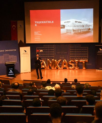 Düzce'de 'Savunma Sanayi ve Teknoloji Zirvesi-2' düzenlendi