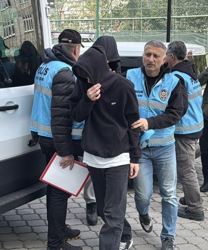 GÜNCELLEME - Samsun'da 'okullara saldırı olabileceği' yönündeki paylaşımları nedeniyle 1 öğrenciye ev hapsi