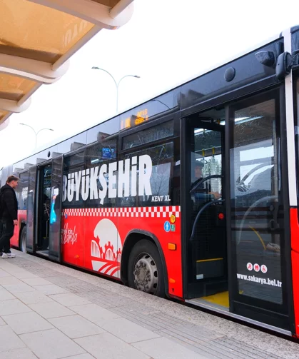 Sakarya'da metrobüs için yeni dönem yarın başlıyor