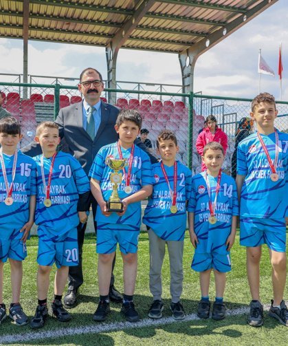Taşköprü'de Okul Sporları Ragbi İl Birinciliği tamamlandı