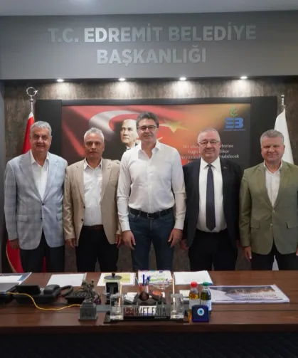 Balıkesir Edremit Belediyesi'nde bayramlaşma coşkusu