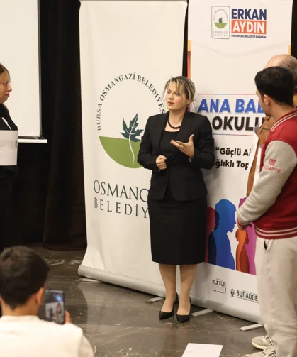 Bursa Osmangazi'de Ana Baba Okulu'nda aile içi şiddet konuşuldu