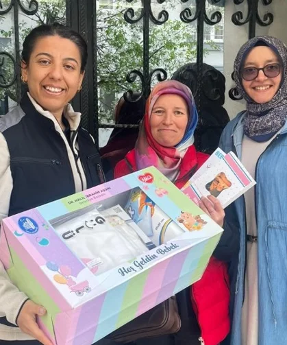 Çorum'da anne ve bebeklere evde destek