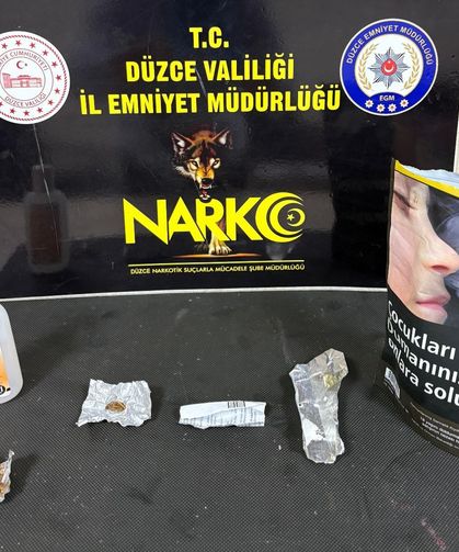 Düzce'de uyuşturucu operasyonunda 2 zanlı tutuklandı