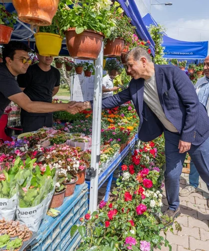 İzmir'de balkon ve bahçe festivali