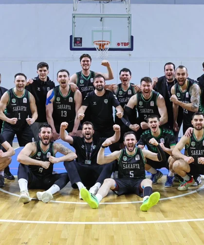 Sakarya Büyükşehir Basketbol şampiyonluk kupası için parkeye çıkıyor