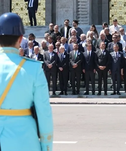 CHP Balıkesir eski milletvekili Orhan Sür'e TBMM'de son görev... Mutlak butlan sonrası ilk kez karşılaştılar