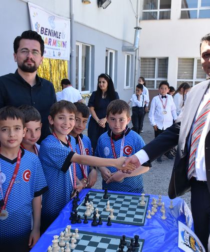 Devrekani'de Akıl ve Zeka Oyunları Şenliği düzenlendi