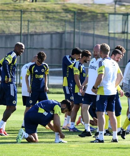 Fenerbahçe, yeni sezon hazırlıklarını sürdürdü